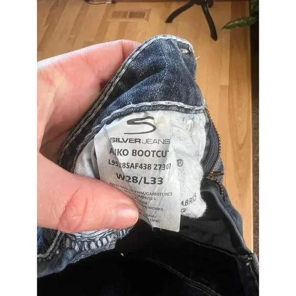 Silver Jeans Aiko Bootcut Jean - Picture 3 of 6